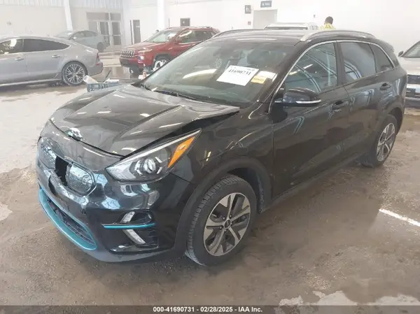 KNDCC3LG3N5116754 2022 KIA NIRO - Image 2