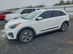 KNDCC3LG3N5116866 2022 KIA NIRO