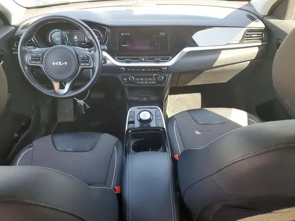 KNDCC3LG3N5153500 2022 KIA NIRO - Image 8