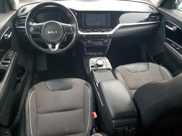 KNDCC3LG3N5158731 2022 KIA NIRO - Image 8
