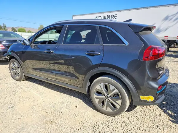KNDCC3LG3N5159099 2022 KIA NIRO - Image 2