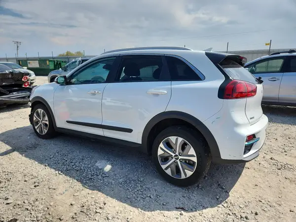 KNDCC3LG3N5160219 2022 KIA NIRO - Image 2