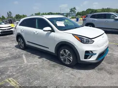 KNDCC3LG3N5161029 2022 KIA NIRO