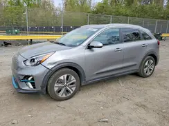 KNDCC3LG3N5161113 2022 KIA NIRO
