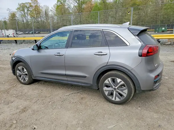 KNDCC3LG3N5161113 2022 KIA NIRO - Image 2