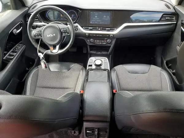 KNDCC3LG3N5161113 2022 KIA NIRO - Image 8