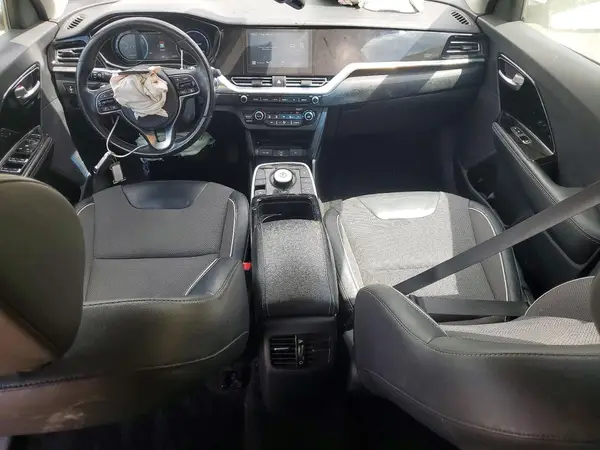 KNDCC3LG3N5161144 2022 KIA NIRO - Image 8