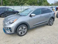 KNDCC3LG3N5161175 2022 KIA NIRO