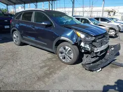 KNDCC3LG4K5026251 2019 KIA NIRO