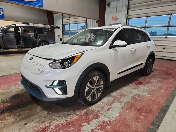 KNDCC3LG4L5036702 2020 KIA NIRO - Image 1