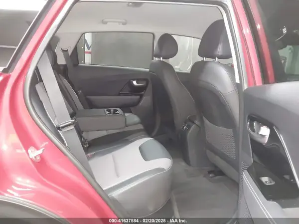 KNDCC3LG4L5040684 2020 KIA NIRO - Image 7