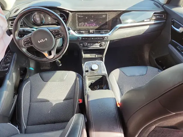 KNDCC3LG4N5116617 2022 KIA NIRO - Image 8