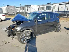 KNDCC3LG4N5117749 2022 KIA NIRO