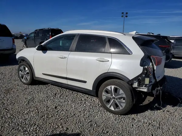 KNDCC3LG4N5134079 2022 KIA NIRO - Image 2