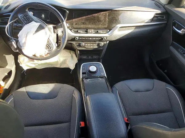 KNDCC3LG4N5134096 2022 KIA NIRO - Image 8