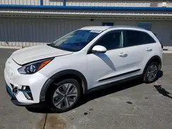 KNDCC3LG4N5138875 2022 KIA NIRO