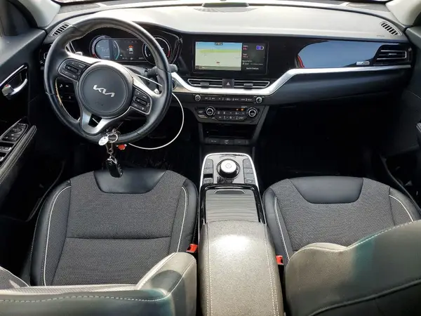 KNDCC3LG4N5139458 2022 KIA NIRO - Image 8