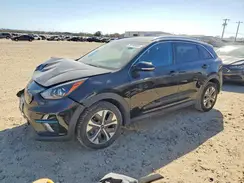 KNDCC3LG4N5144420 2022 KIA NIRO