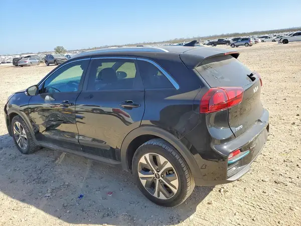 KNDCC3LG4N5144420 2022 KIA NIRO - Image 2