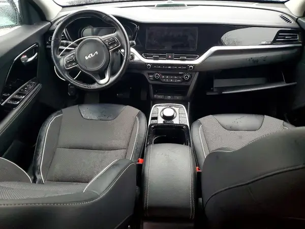 KNDCC3LG4N5149407 2022 KIA NIRO - Image 8