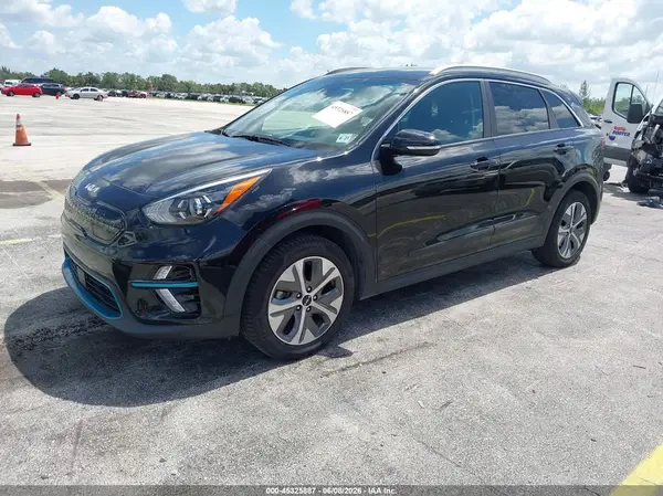 KNDCC3LG4N5158494 2022 KIA NIRO - Image 2