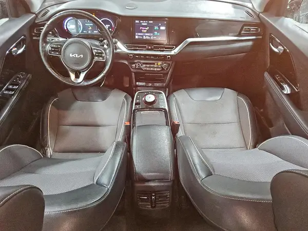 KNDCC3LG4N5158821 2022 KIA NIRO - Image 8