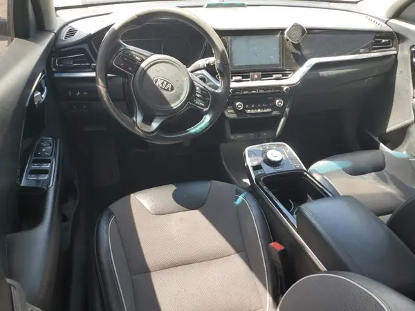 KNDCC3LG5L5053024 2020 KIA NIRO - Image 8