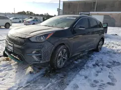KNDCC3LG5N5122863 2022 KIA NIRO