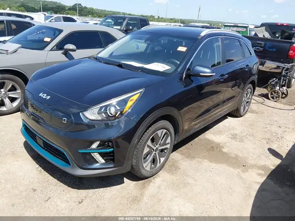 KNDCC3LG5N5142224 2022 KIA NIRO - Image 2