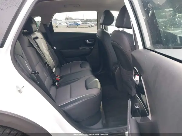 KNDCC3LG5N5144359 2022 KIA NIRO - Image 8