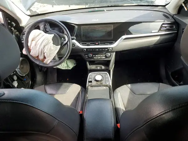 KNDCC3LG5N5153482 2022 KIA NIRO - Image 8