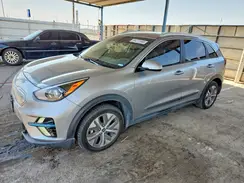 KNDCC3LG5N5153885 2022 KIA NIRO