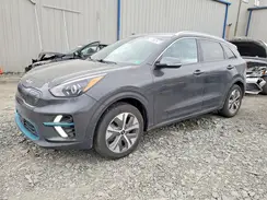 KNDCC3LG5N5160285 2022 KIA NIRO