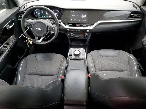 KNDCC3LG5N5160285 2022 KIA NIRO - Image 8
