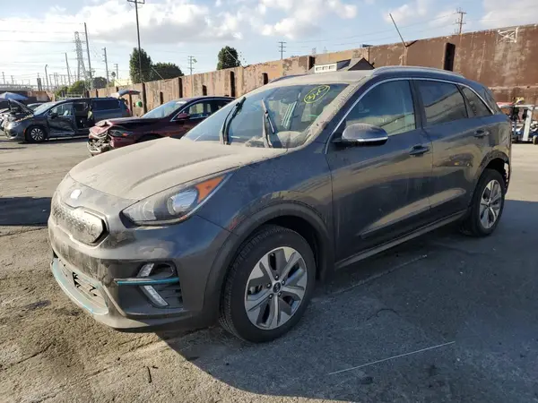 KNDCC3LG6K5009922 2019 KIA NIRO - Image 1