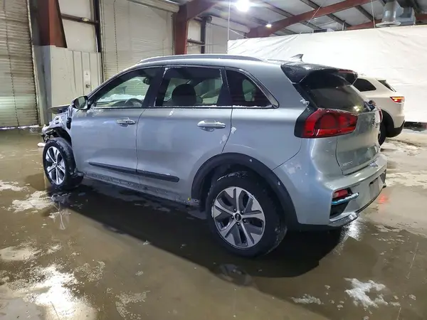 KNDCC3LG6K5019950 2019 KIA NIRO - Image 2