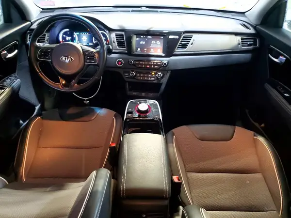 KNDCC3LG6K5019950 2019 KIA NIRO - Image 8