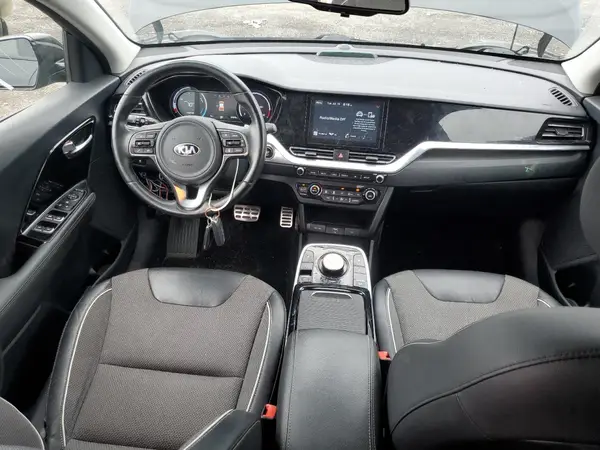 KNDCC3LG6L5036619 2020 KIA NIRO - Image 8