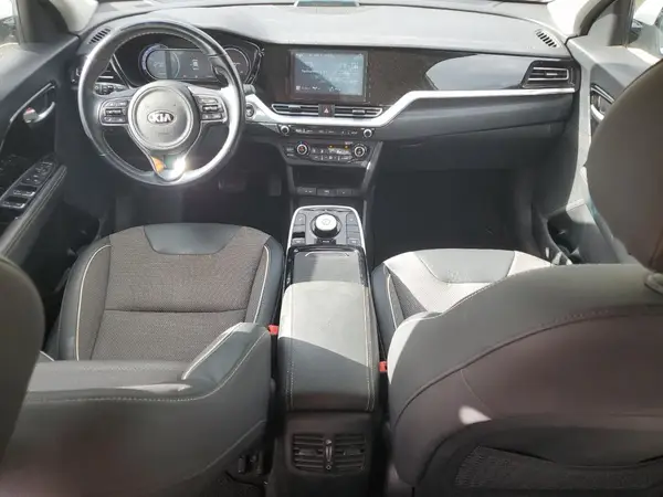 KNDCC3LG6L5039925 2020 KIA NIRO - Image 8