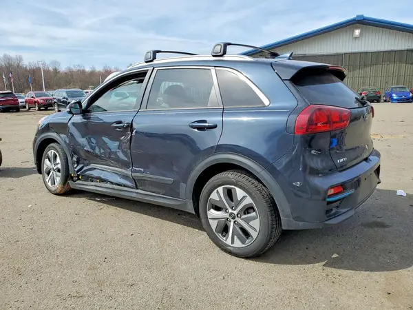 KNDCC3LG6L5055509 2020 KIA NIRO - Image 2