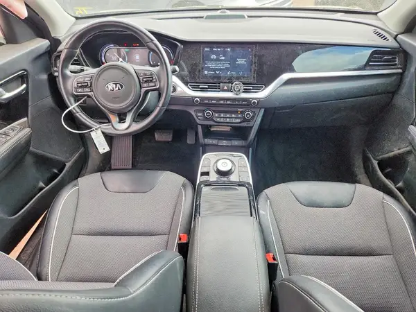 KNDCC3LG6L5055509 2020 KIA NIRO - Image 8