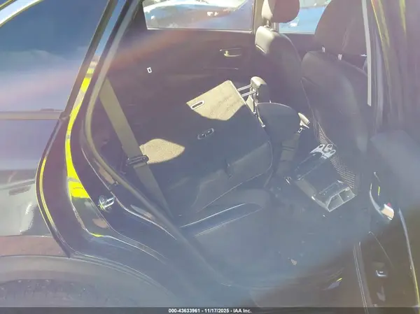 KNDCC3LG6L5061830 2020 KIA NIRO - Image 8
