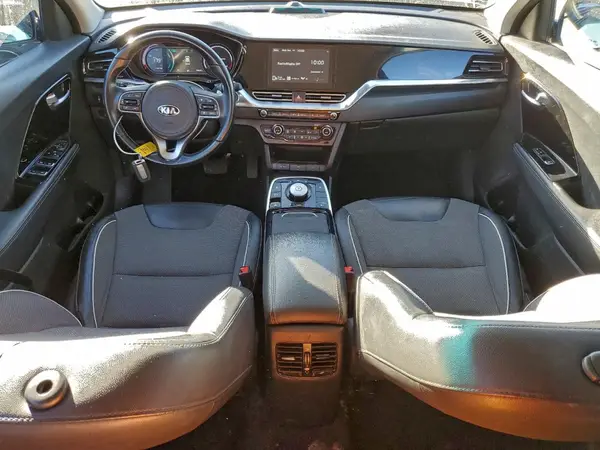 KNDCC3LG6L5074495 2020 KIA NIRO - Image 8