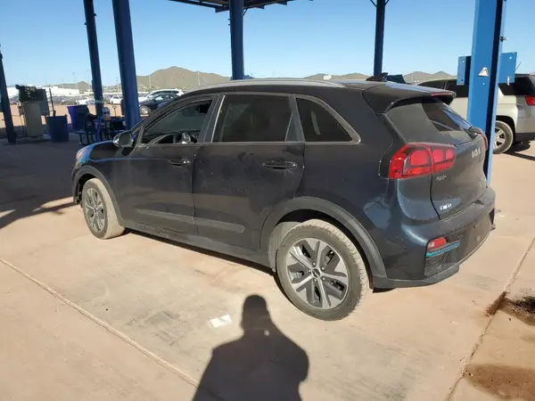 KNDCC3LG6N5117557 2022 KIA NIRO - Image 2