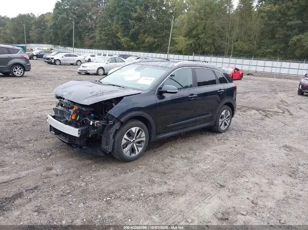 KNDCC3LG6N5117784 2022 KIA NIRO - Image 2