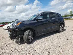KNDCC3LG6N5132348 2022 KIA NIRO