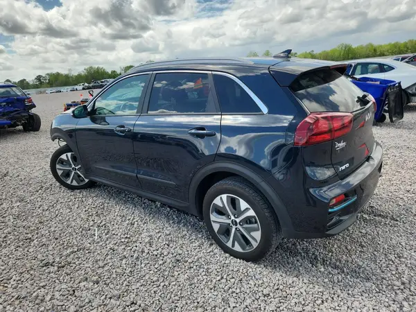 KNDCC3LG6N5132348 2022 KIA NIRO - Image 2