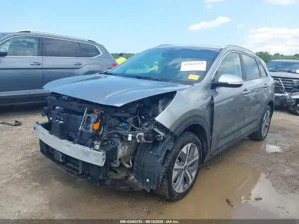KNDCC3LG6N5156052 2022 KIA NIRO - Image 2