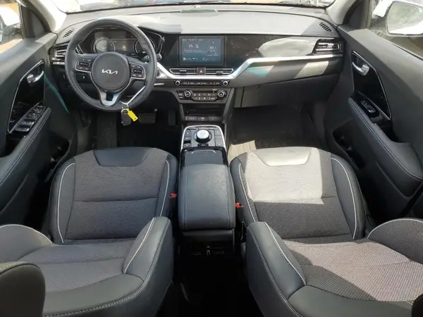 KNDCC3LG6N5159047 2022 KIA NIRO - Image 8