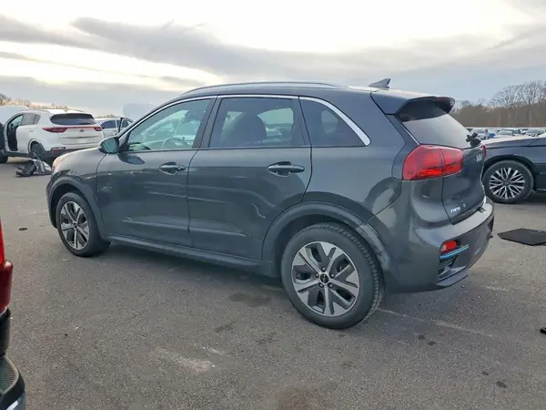 KNDCC3LG6N5160330 2022 KIA NIRO - Image 2
